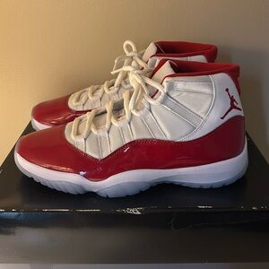 Jordan Cherry Reds, never been worn